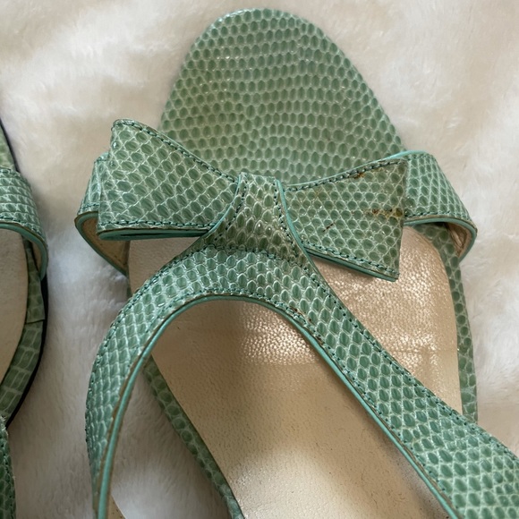 Brian Atwood slip on heels with bow - Picture 8 of 9